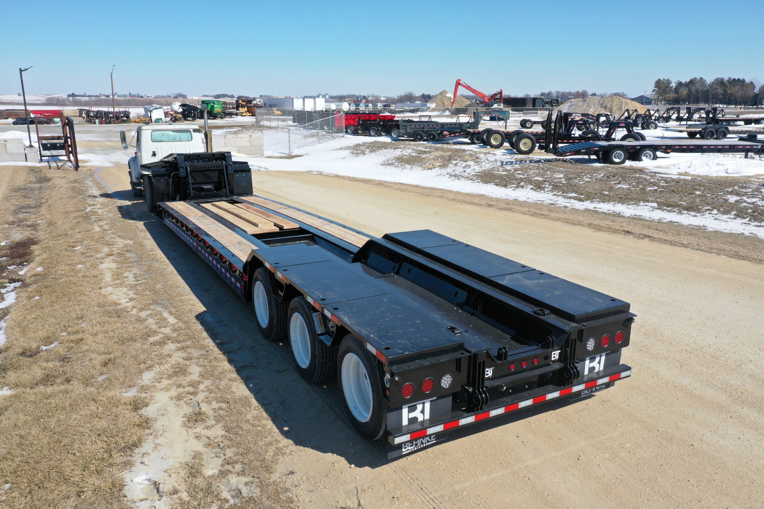 Behnke RGN Trailer ready to roll